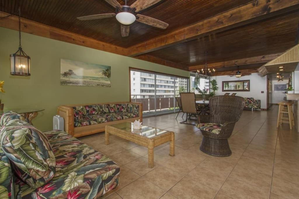 Hawaiian King Aparthotel Honolulu Buitenkant foto