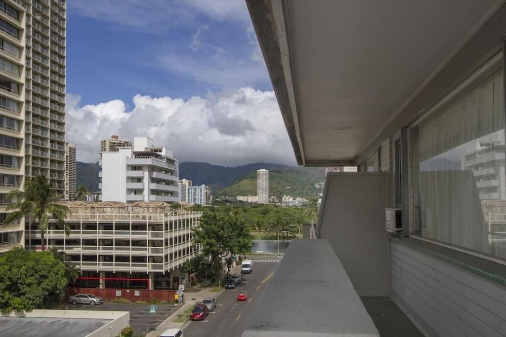 Hawaiian King Aparthotel Honolulu Buitenkant foto